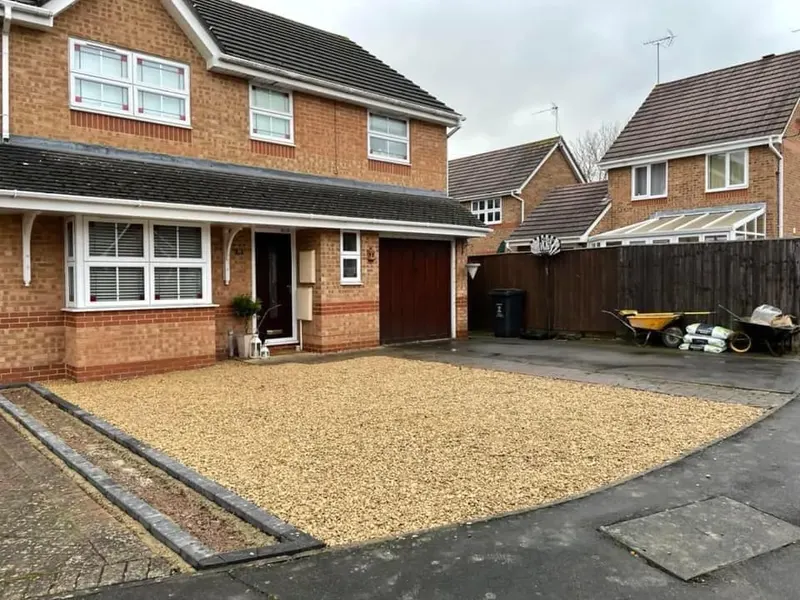 Recent driveway or garden project completed in Swindon
