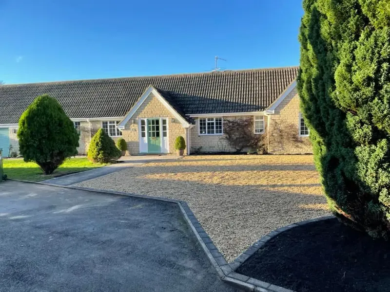 Recent driveway or garden project completed in Swindon