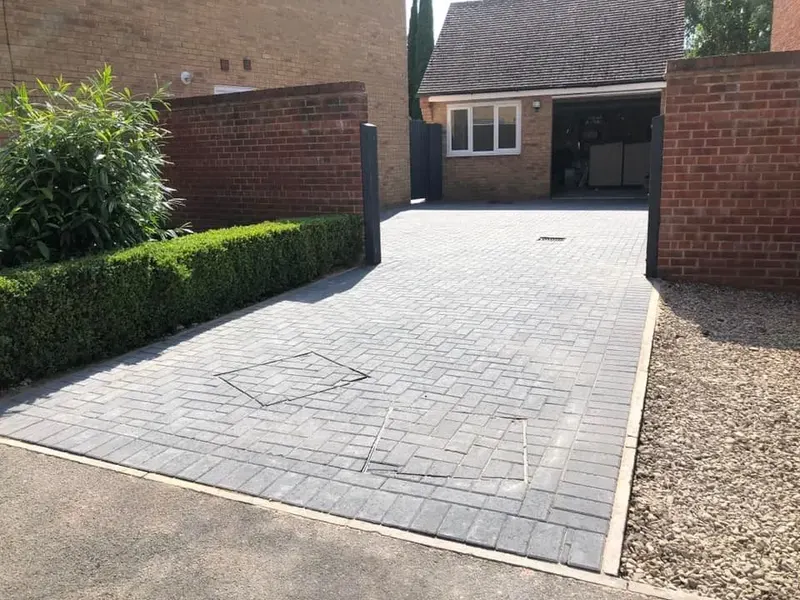 Recent driveway or garden project completed in Swindon